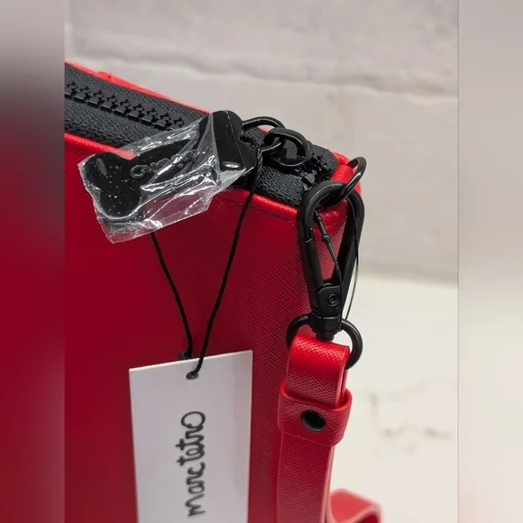 Marc Tetro Wristlet - NWT - Red 7.75x4 Inches - Picture 10 of 10